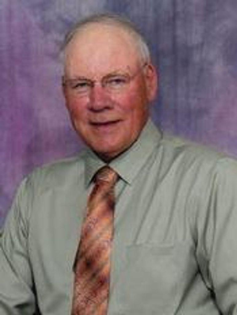 Robert "Bob' Lee Garbisch