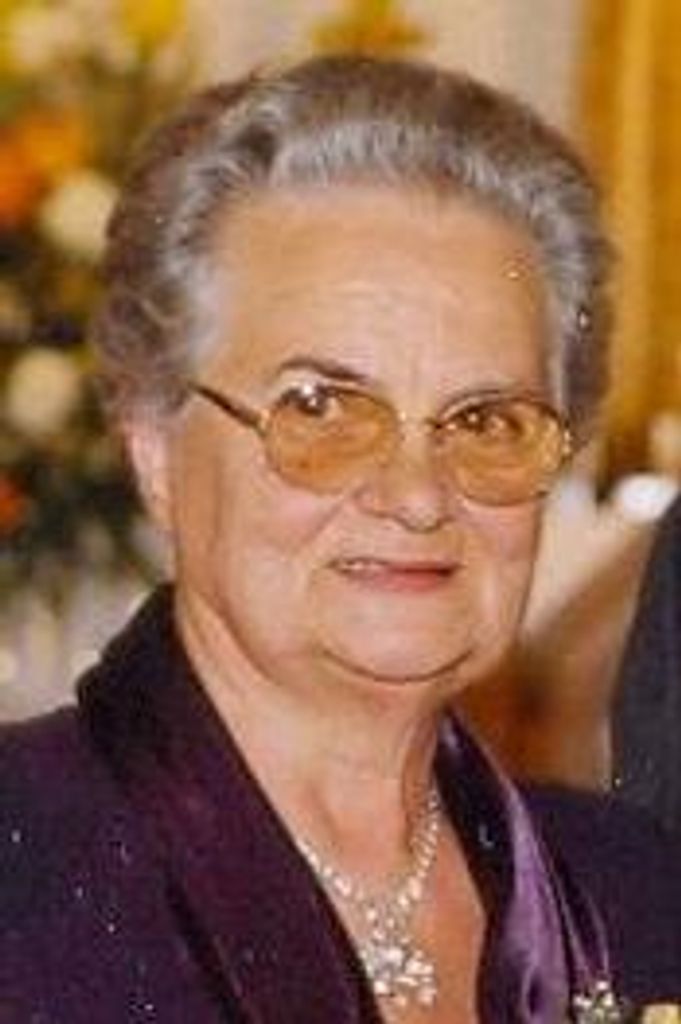 Antoinette J Passanese