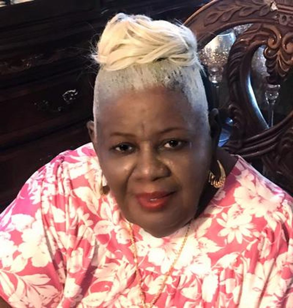 Hulda Peters Profile Photo