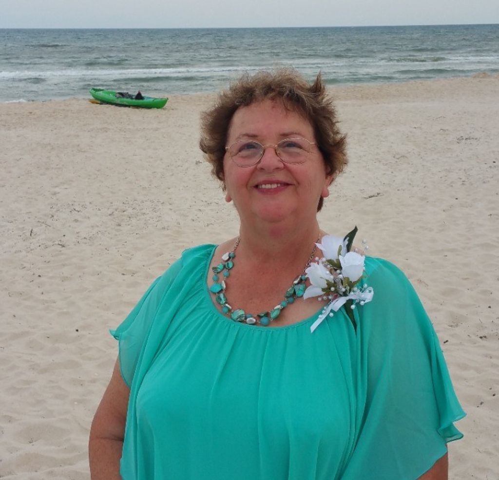 Diane Edwards Profile Photo