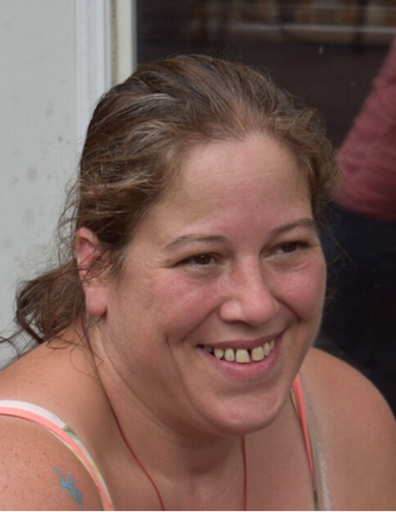 Holly (Beckman) Brewer