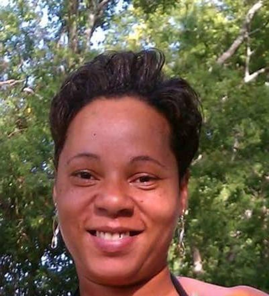 Cassandra Walker Simon Profile Photo