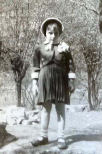 Donna Sue (Sponcil)  Davis photo gallery thumbnail 9 of 54