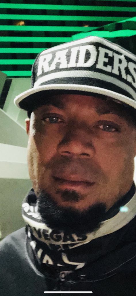 Carlos Roberto Velez, Jr.