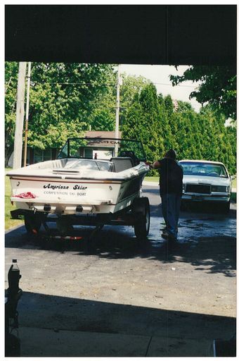 Gary L. Hall photo gallery thumbnail 66 of 354