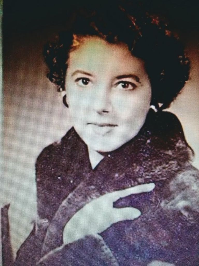 Clara Malone Profile Photo