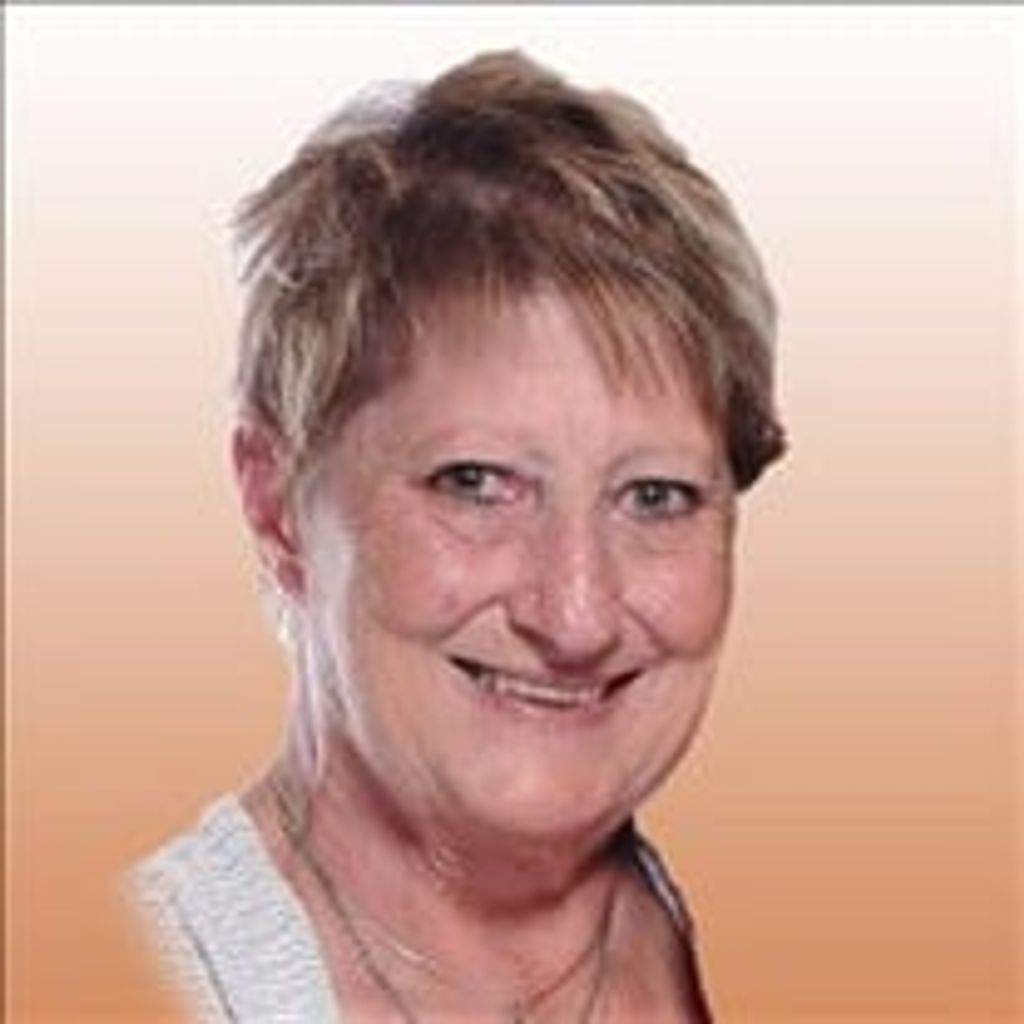 Peggy Lou Raymond
