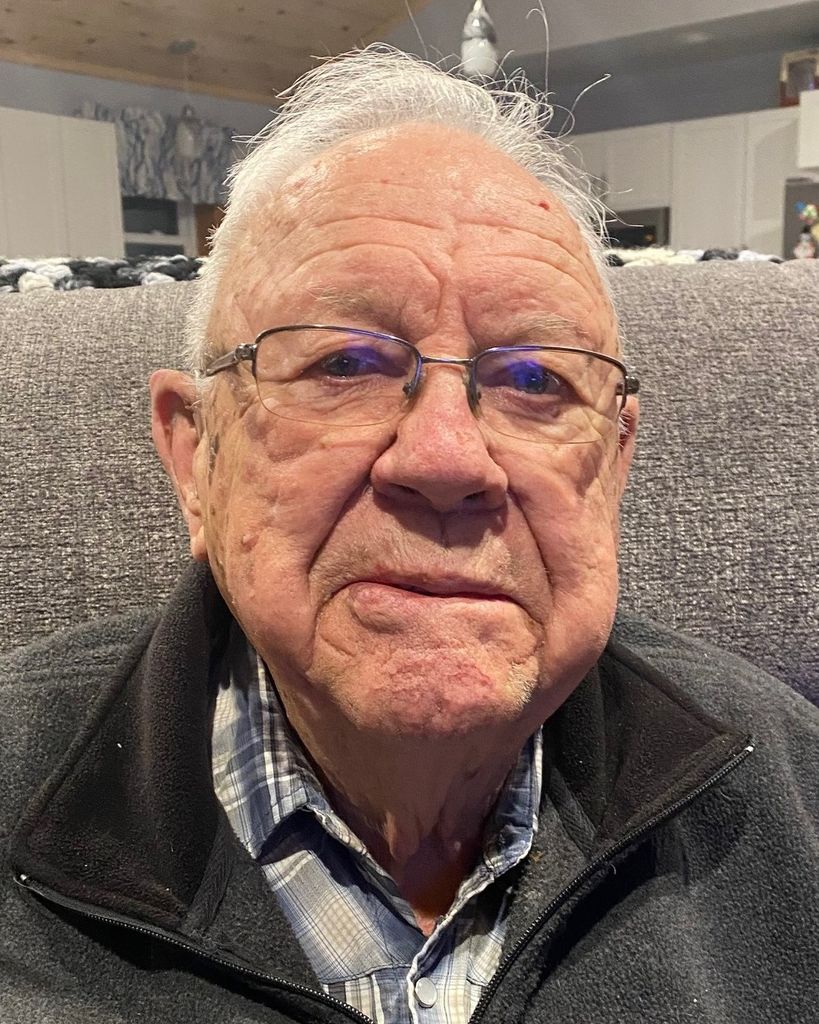 James Bennett Profile Photo