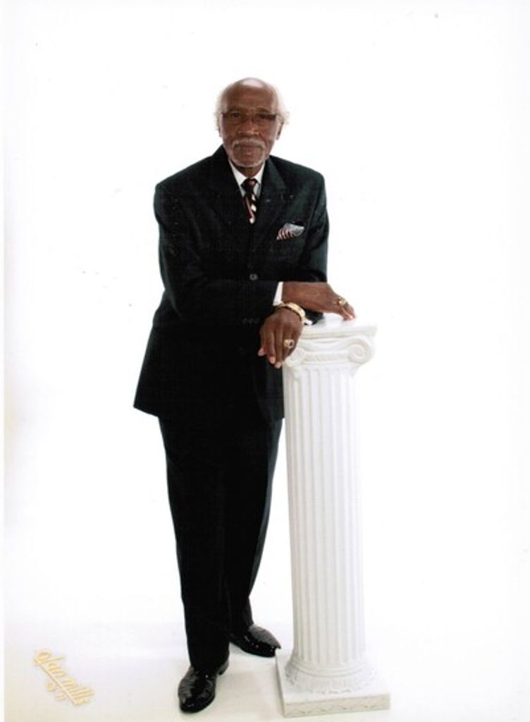 John L. Gladney Profile Photo