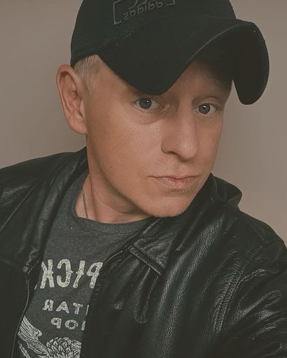 Derrick Wayne Simpson Profile Photo