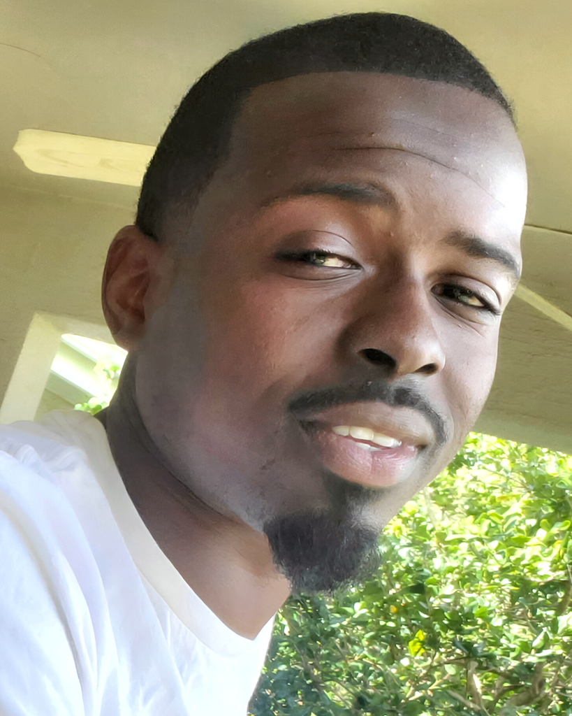 Isaac J. Manuel Jr. Profile Photo