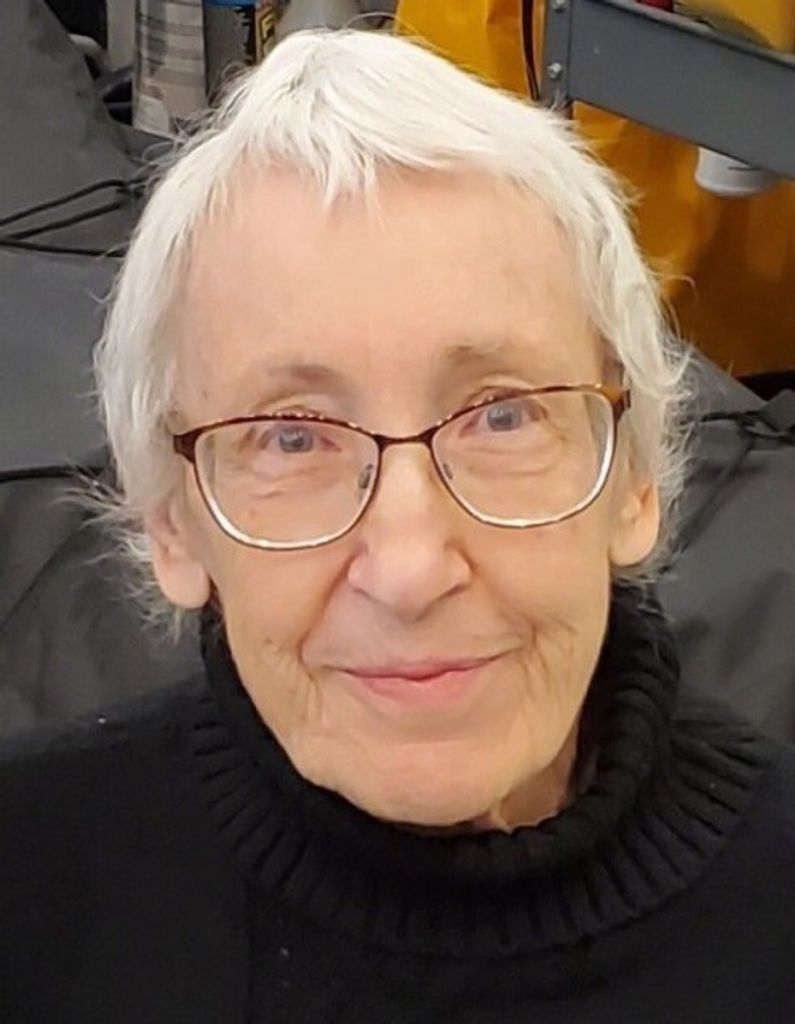 Linda Jakobson