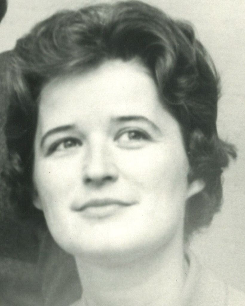 Carolyn Knight Dik Profile Photo
