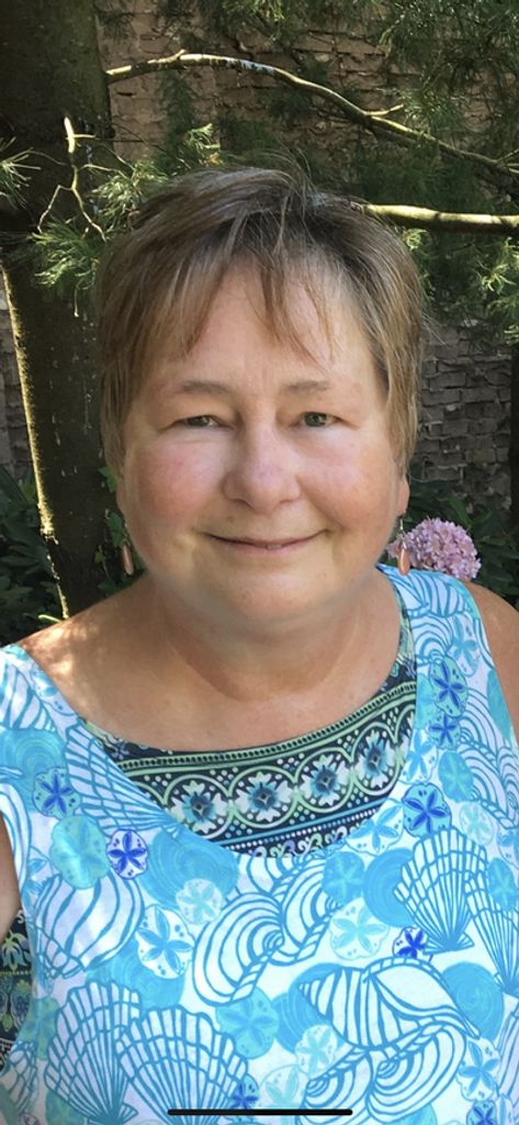 Mary E Wawrzynczak