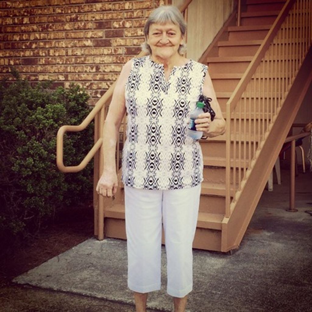 Lynda Carol Mclain Profile Photo