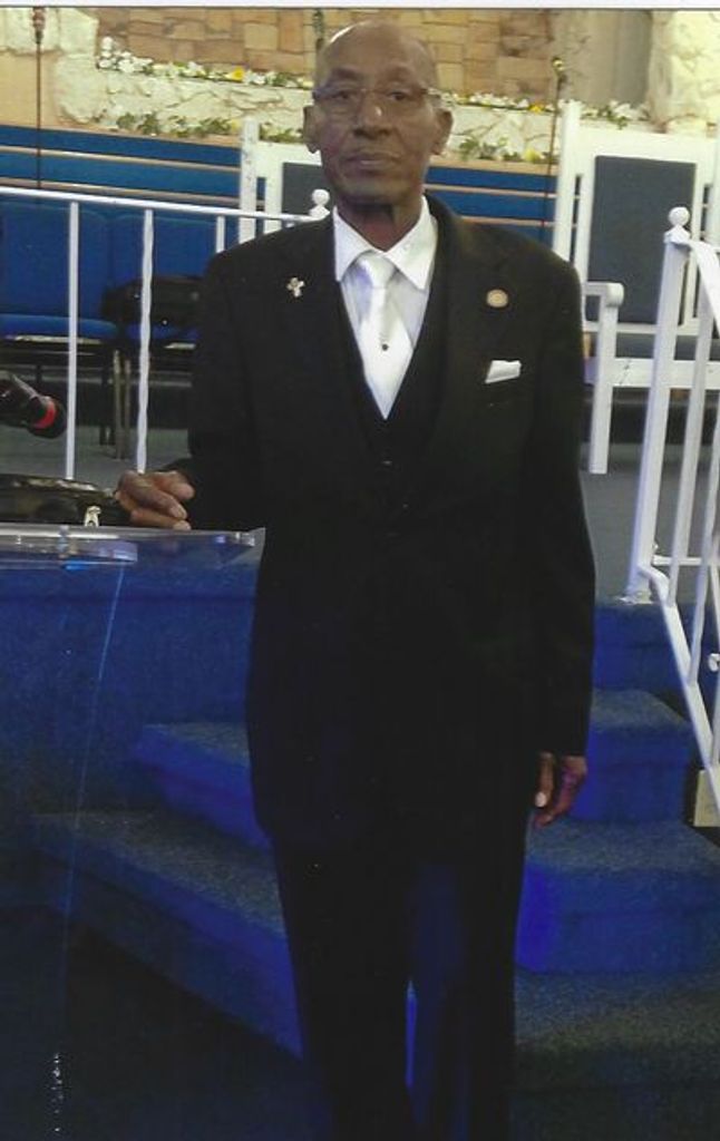 Aurilus Perkins Sr. Profile Photo