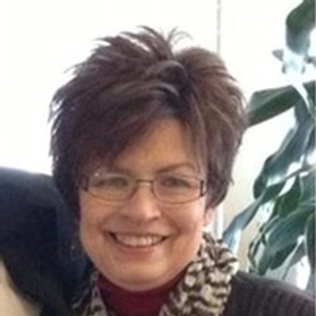 Linda Powell (Plainview)