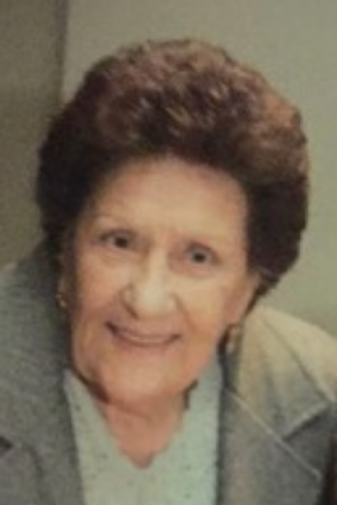 Maria C. (Branco)  Silva