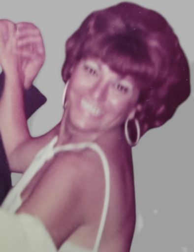 Betty Benz Profile Photo