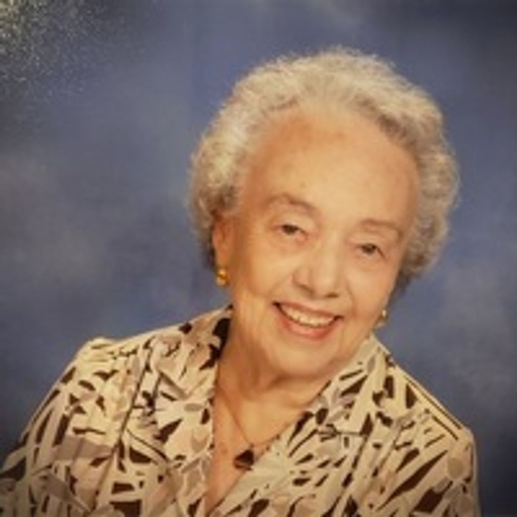 Helen Louise Holt Profile Photo