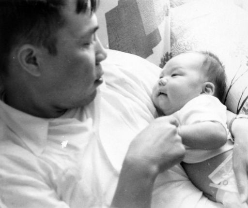 Yuan Chun Eugene "Gene" Chang photo gallery thumbnail 34 of 39