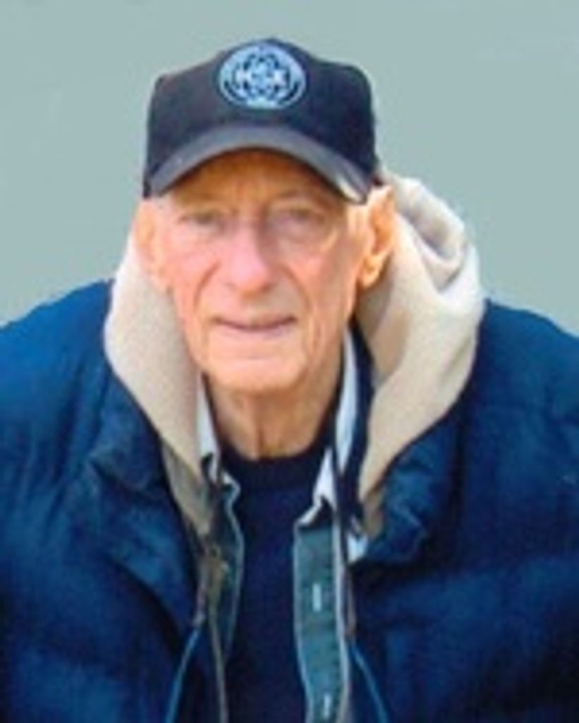 Robert James Kemp Profile Photo