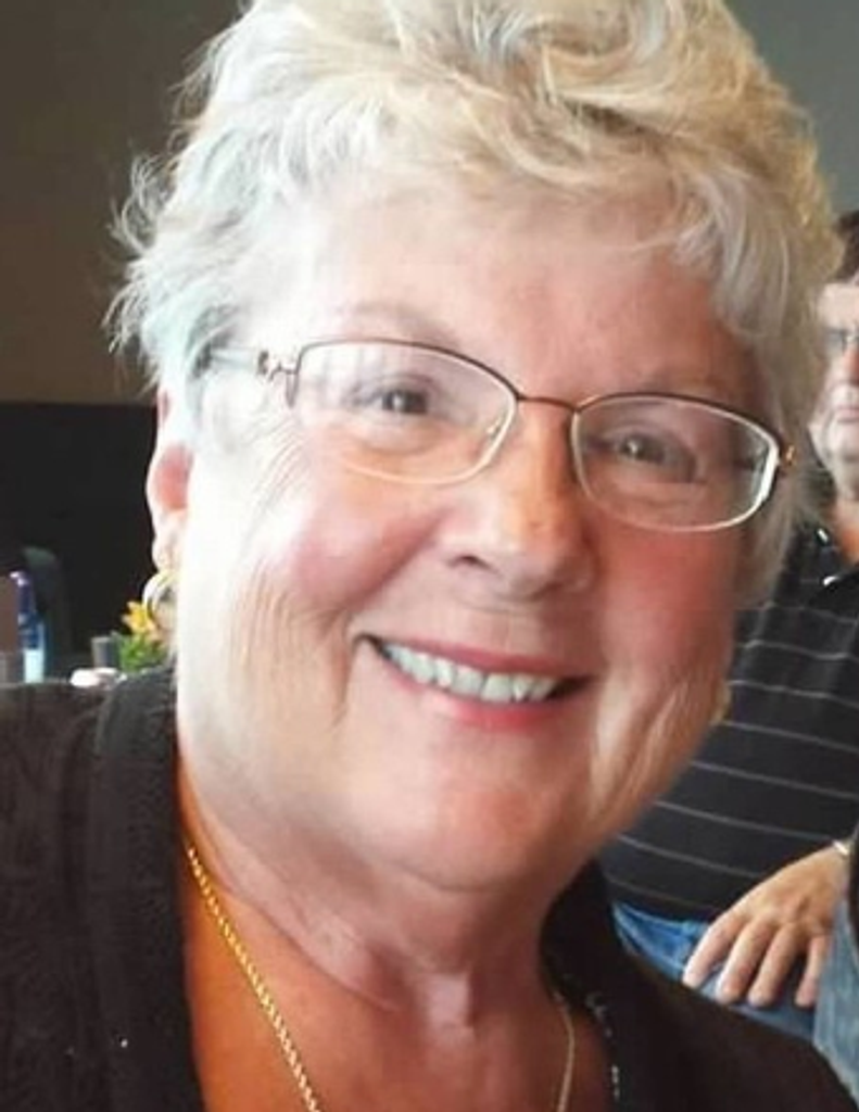 Kay Marie (Cossette) Hoelscher Profile Photo