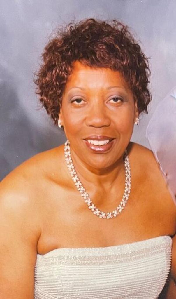 Beverly Hazel Lee Profile Photo