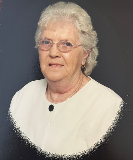 Hettie S (Pennington)  Langdon photo gallery thumbnail 1 of 80