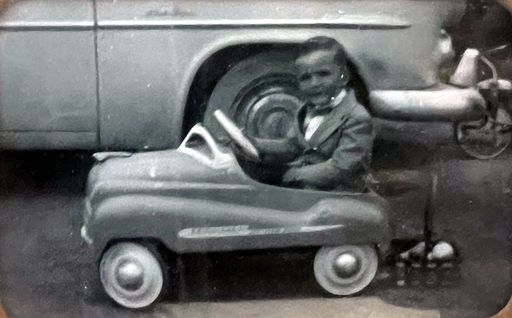 Kenneth Joseph Dinges photo gallery thumbnail 23 of 76