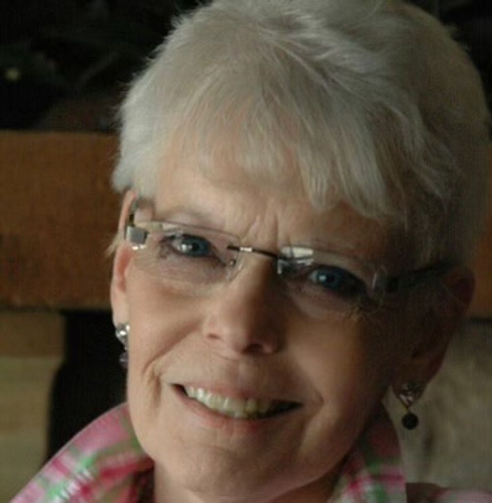 Katherine Lenz