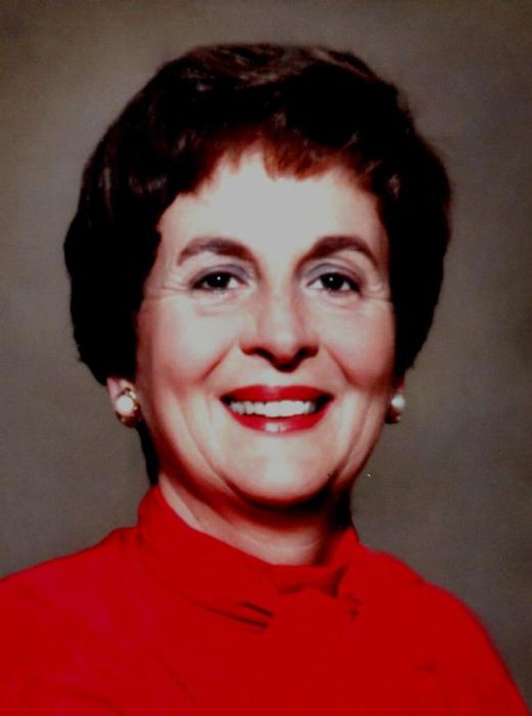 Dorothy M McQuaide