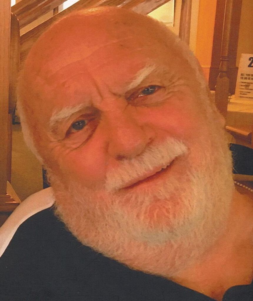 Kenneth "Ken" R. Hoftender