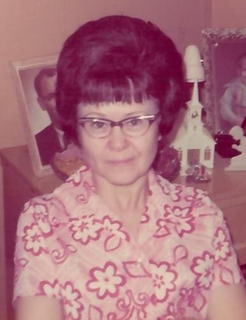 Ama Elaine Pierce Profile Photo