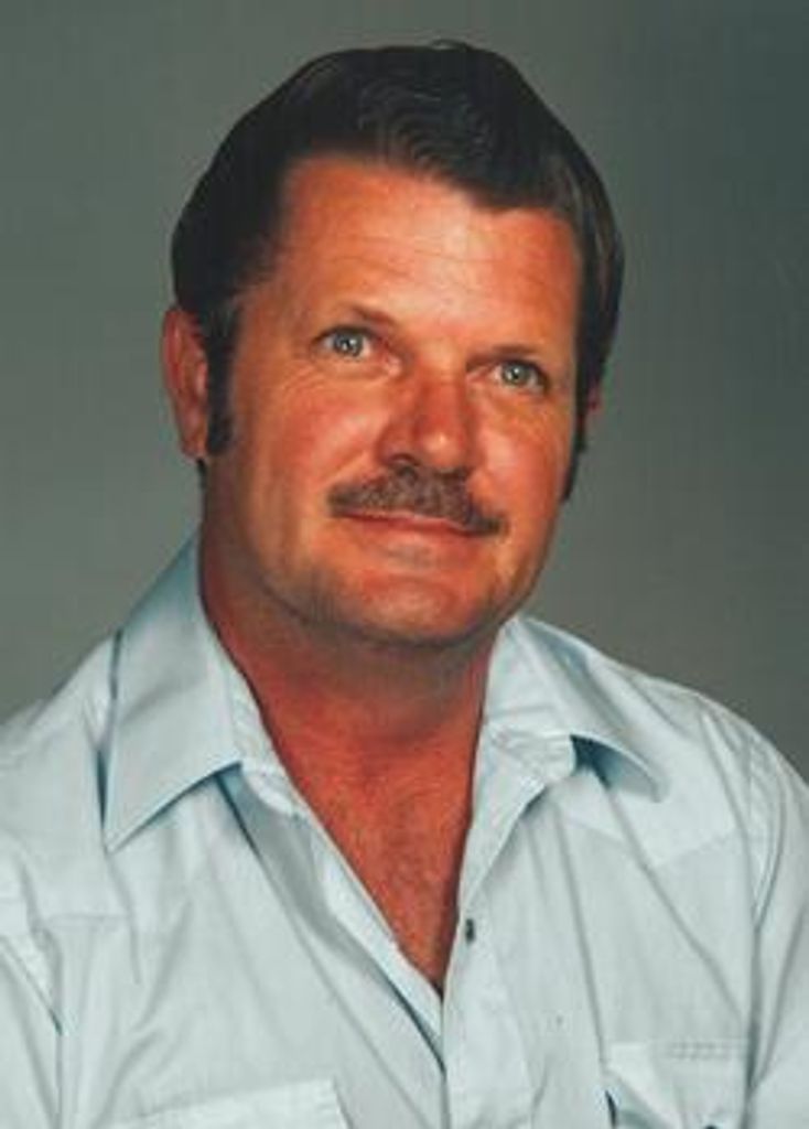 Tom Moore Profile Photo