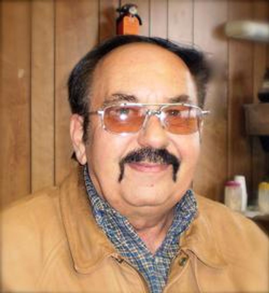 Thomas Klemzak Profile Photo