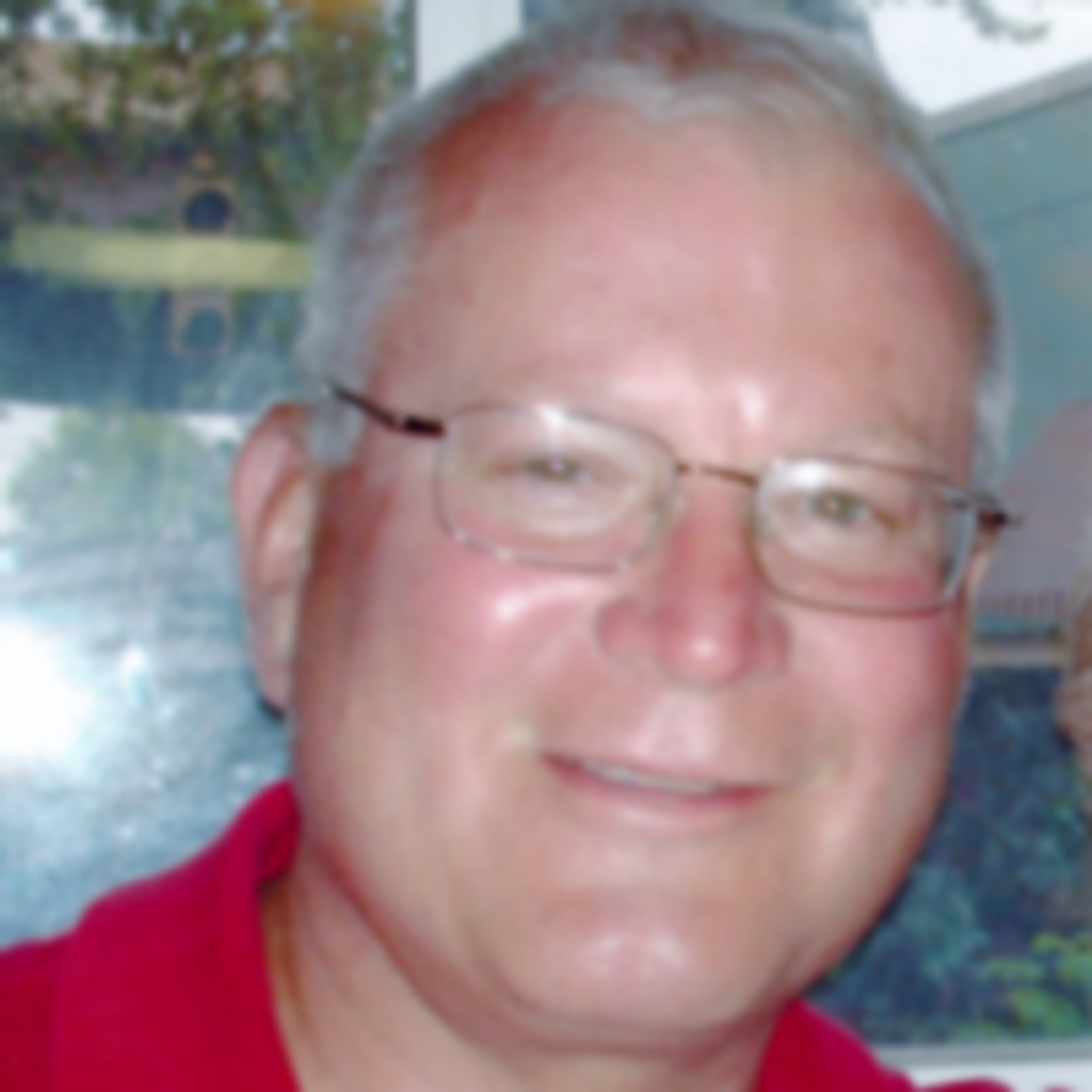 Thomas E. Richards