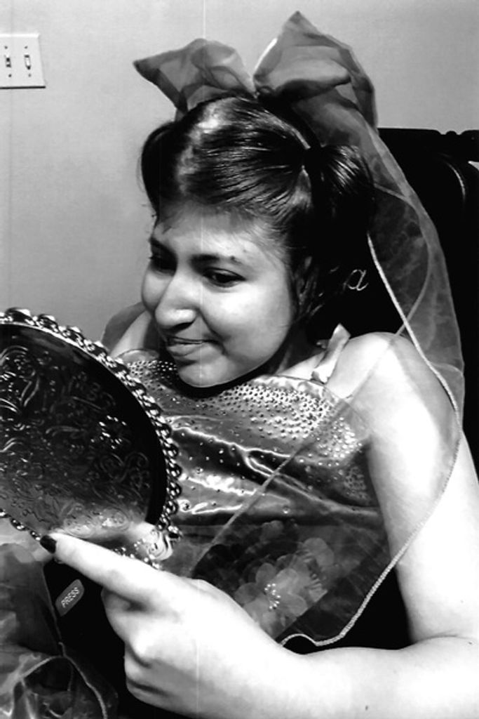 Kayla Ann Elliott Profile Photo