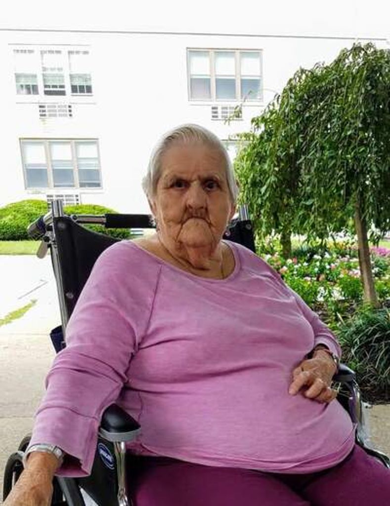 Dolores Mccandless (Nee Fisher)