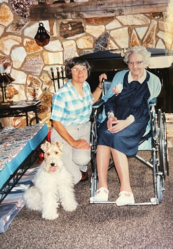 Margaret Jean Bloor photo gallery thumbnail 29 of 75