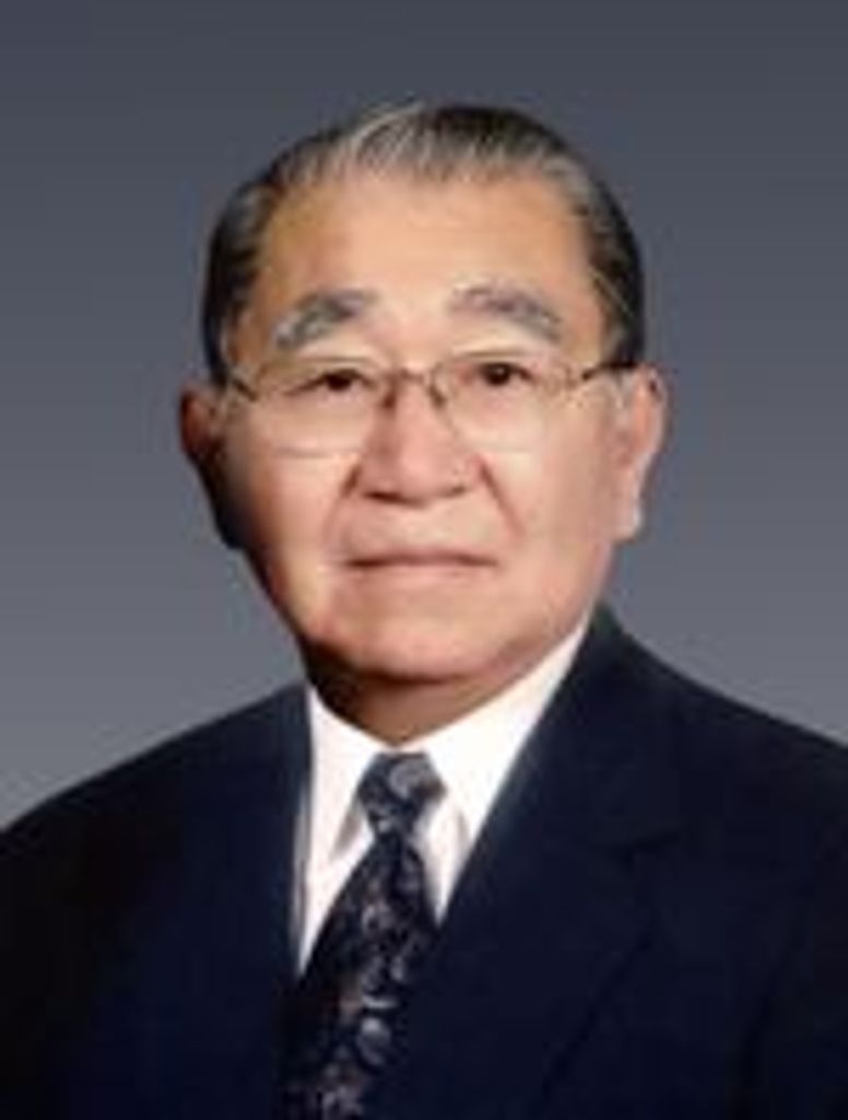 Dr. Leo Nakayama