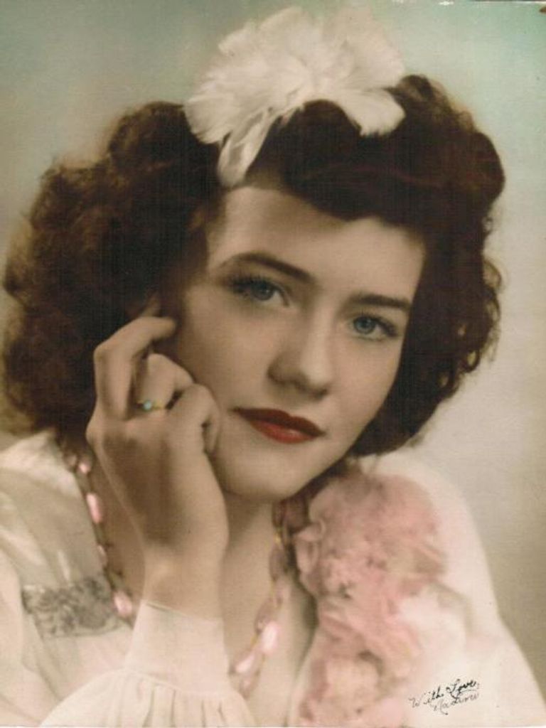 Nadine Tate Profile Photo