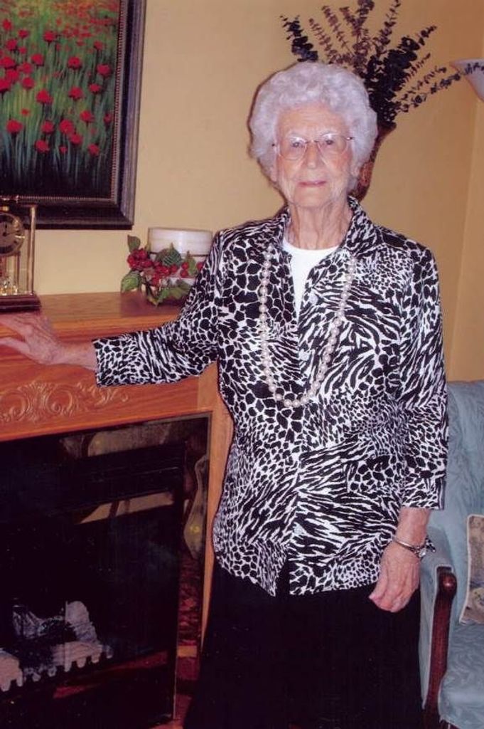 Nell Hogan Prevost Profile Photo