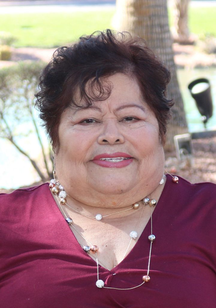 Beatriz B Cazares Profile Photo