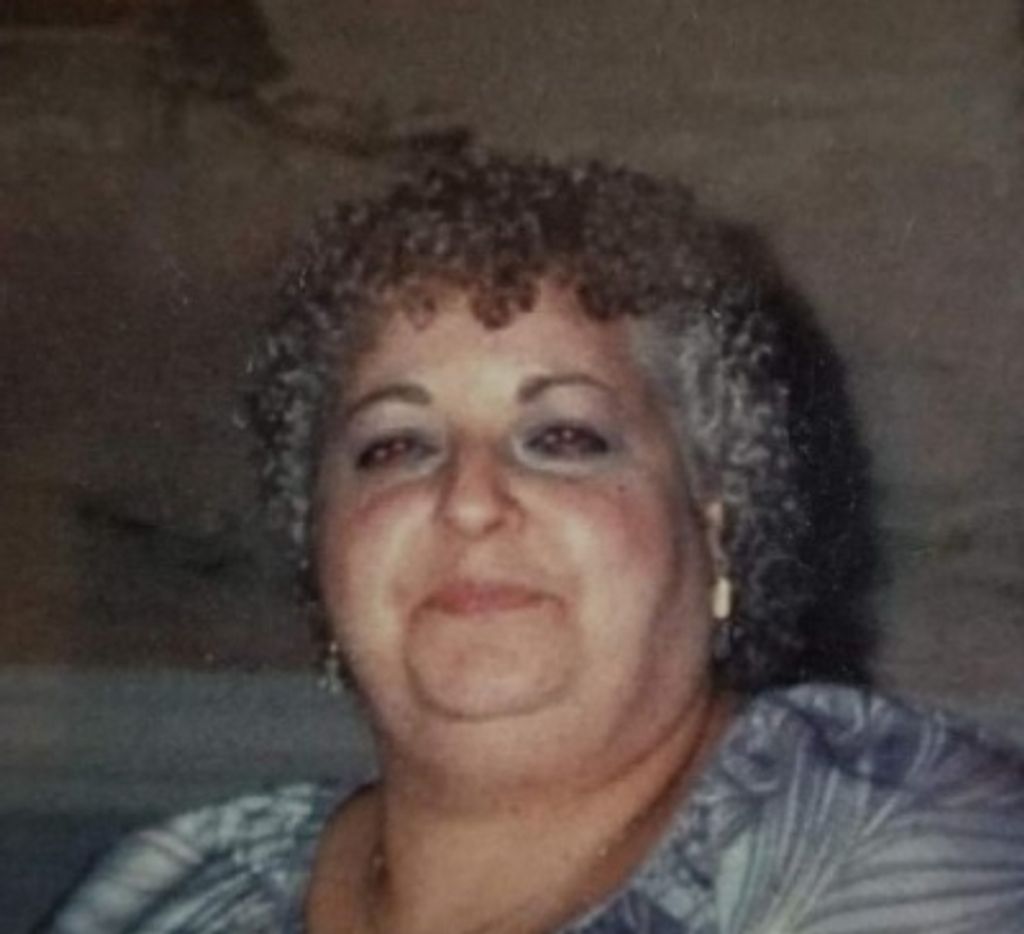Rae Therese Bortolotti Profile Photo