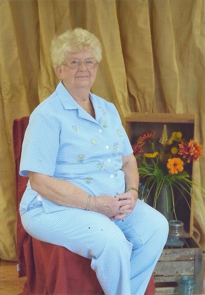 Carol June Lodge Profile Photo