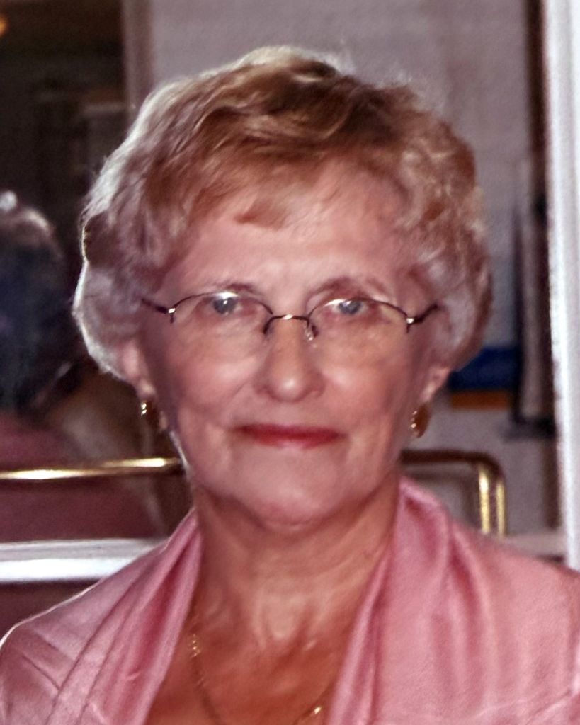 Anna Irlweg Profile Photo