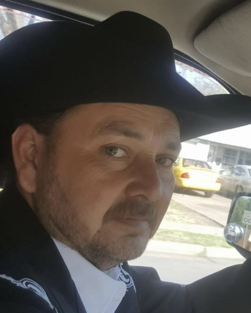 Enrique Perez Alvarado Profile Photo