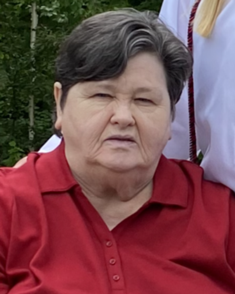 Gwendolyn Lee Douse