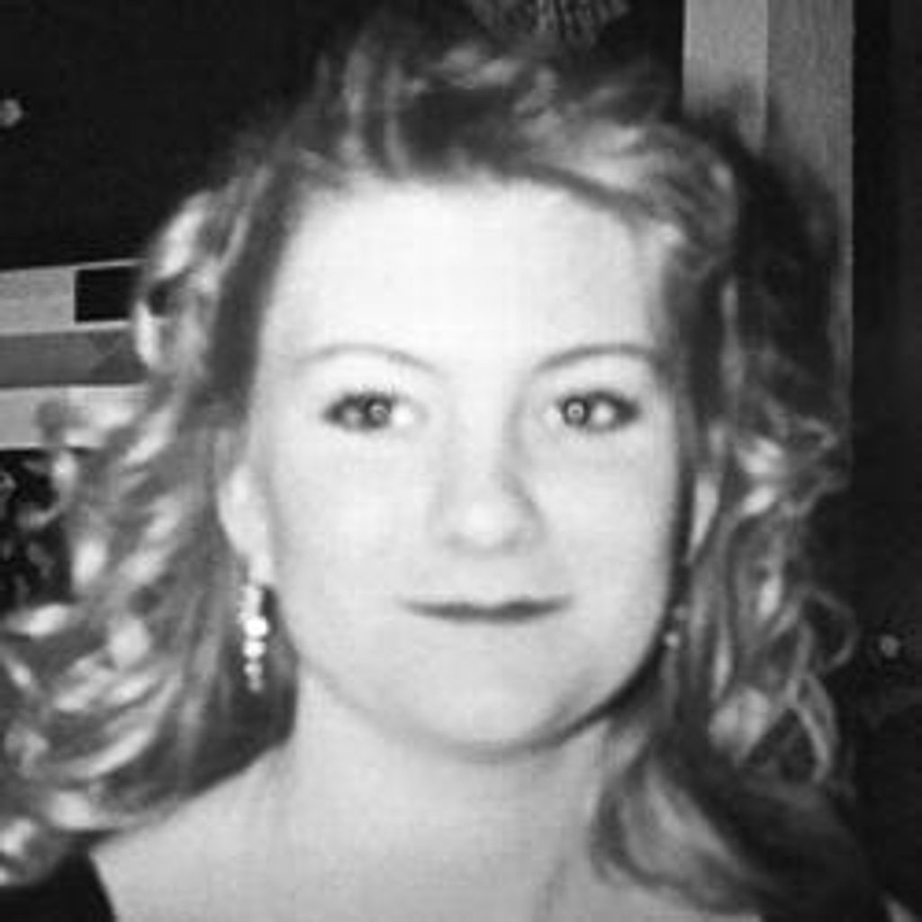 Amy Renee Wallace Estrada